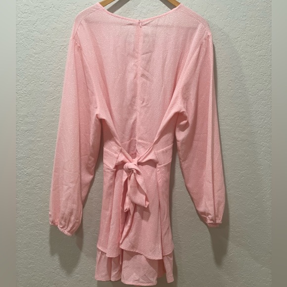 Women's Long Sleeve Pink Polka Dot Romper V-Neck Jumpsuit Tie & Ruffles XXL - Picture 3 of 7